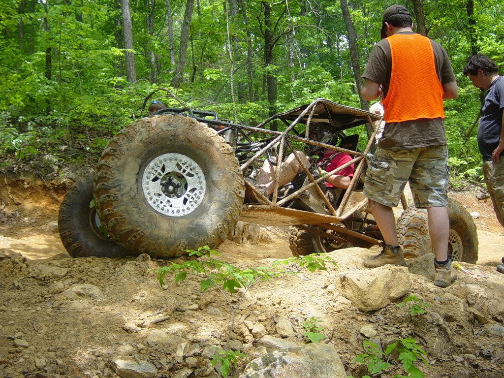 ai303.photobucket.com_albums_nn152_VortecJeep_URE_20cross_202008_DSC05041.jpg