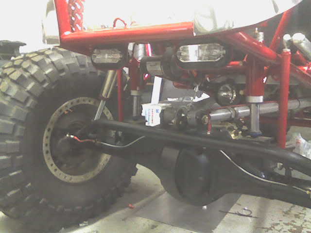 ai32.photobucket.com_albums_d21_gmanstone1_brakes.jpg