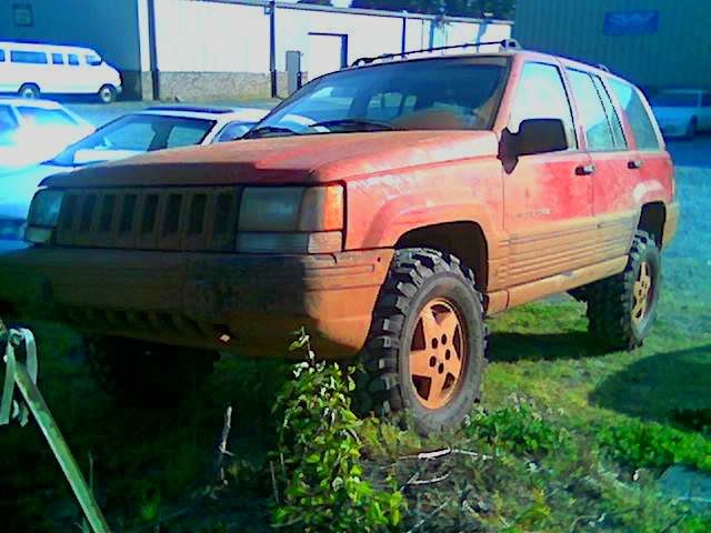 ai33.photobucket.com_albums_d71_IWINULUZ_Jeep_20Off_20Roading_Image004.jpg