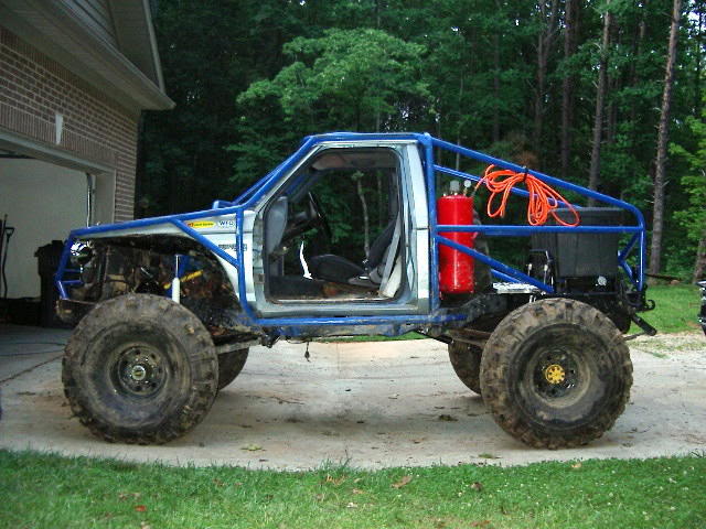 ai34.photobucket.com_albums_d117_drkelly99_Cab_20truck_Buildup_IMGP09992.jpg