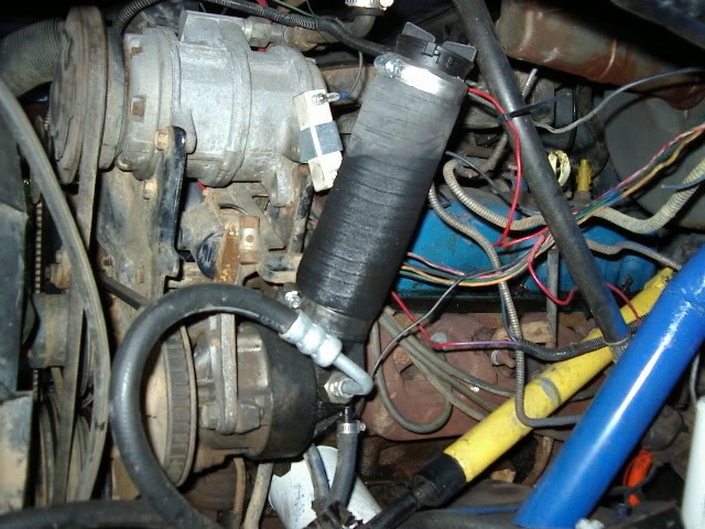 ai34.photobucket.com_albums_d117_drkelly99_Cab_20truck_Buildup_IMGP1106.jpg