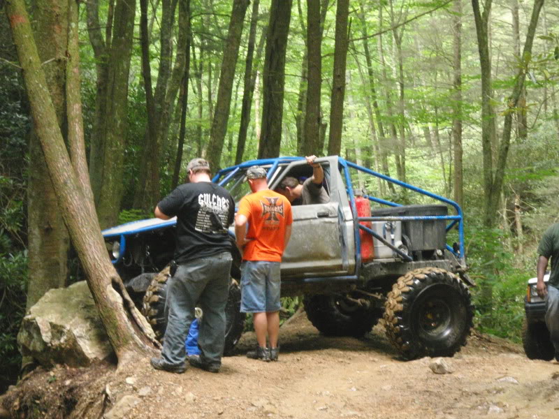 ai34.photobucket.com_albums_d117_drkelly99_Mtn_20City_20TN_208_8_09_P8080042.jpg