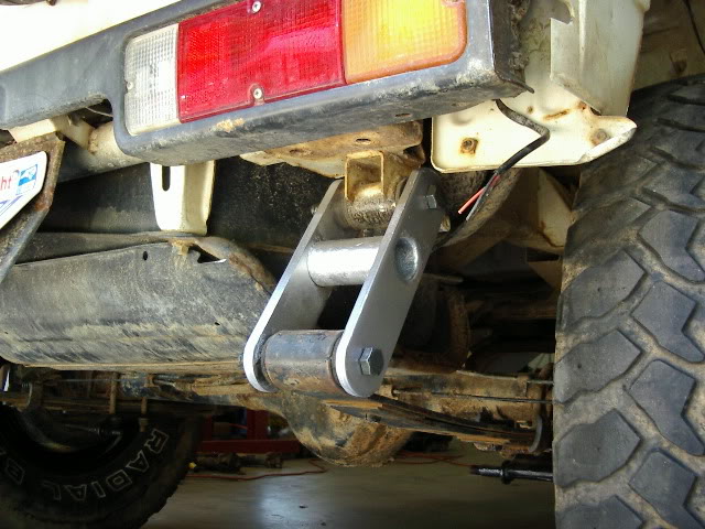 ai34.photobucket.com_albums_d117_drkelly99_Samurai_Buildup_Suspension_20mods_IMGP1376.jpg
