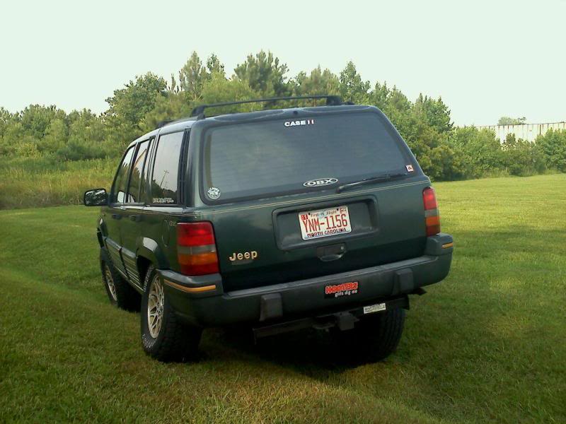ai35.photobucket.com_albums_d163_bowtieman55_93_20Jeep_20Grand_20Cherokee_20Limited_j_1.jpg