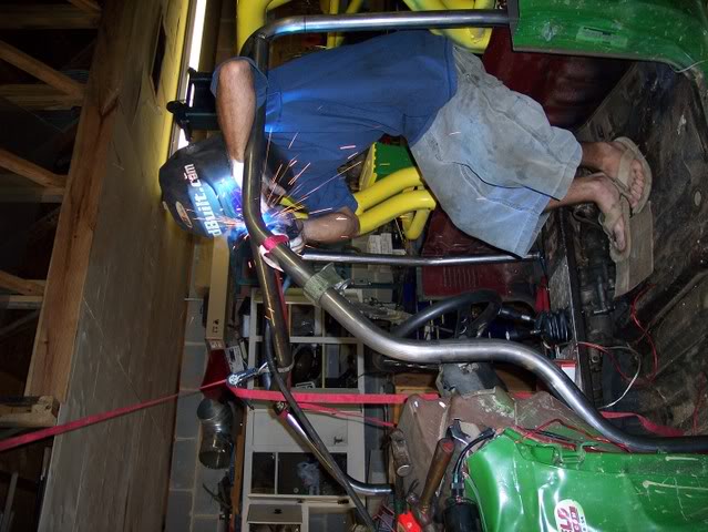 ai36.photobucket.com_albums_e15_ROCKWELLEDTOYOTA_Jamie_Picture049.jpg