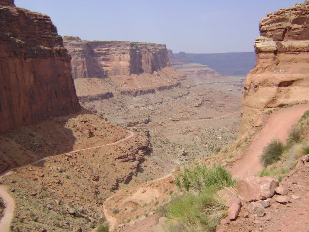 ai36.photobucket.com_albums_e38_slvrathlon_MOAB_MOAB114.jpg