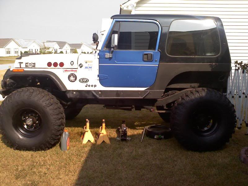 ai36.photobucket.com_albums_e50_jeepin1995_frank1.jpg