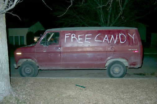 ai36.photobucket.com_albums_e50_jeepin1995_free_candy_van.jpg