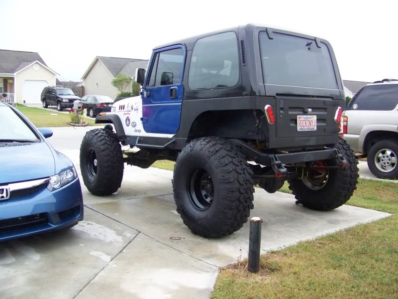 ai36.photobucket.com_albums_e50_jeepin1995_fronk_100_7394.jpg