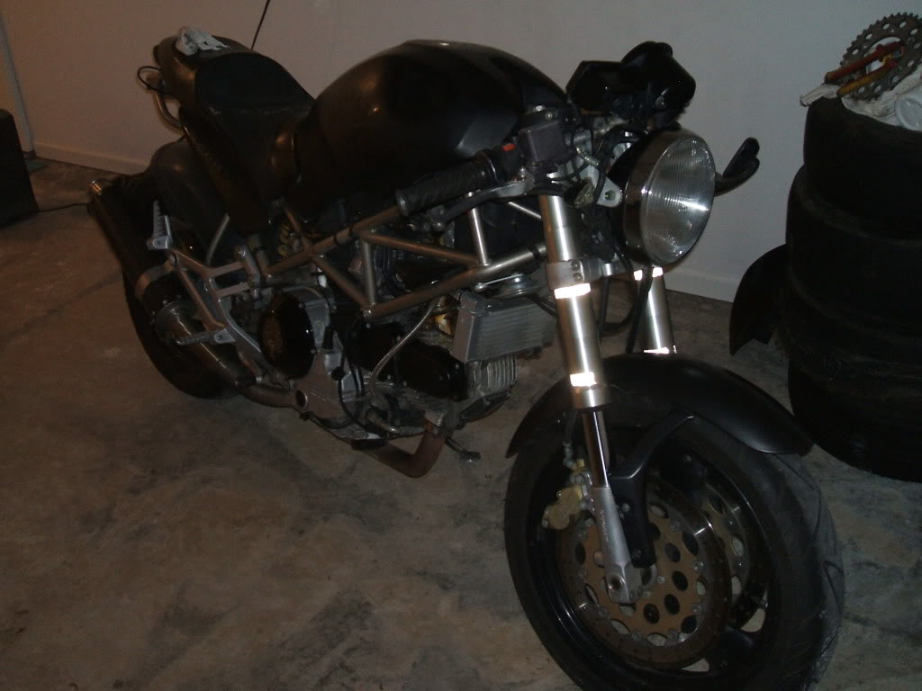 ai369.photobucket.com_albums_oo140_j_who_motorcycle009.jpg