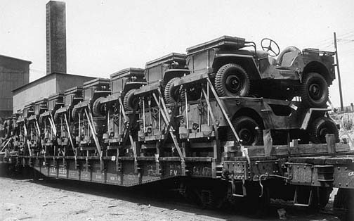 ai376.photobucket.com_albums_oo205_cayers23_jeeps_flatcar_hrpe_1944_700.jpg