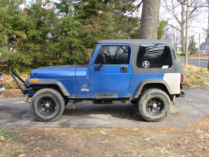 ai38.photobucket.com_albums_e102_boomboom33_Jeep_20Pics_P1000005.jpg