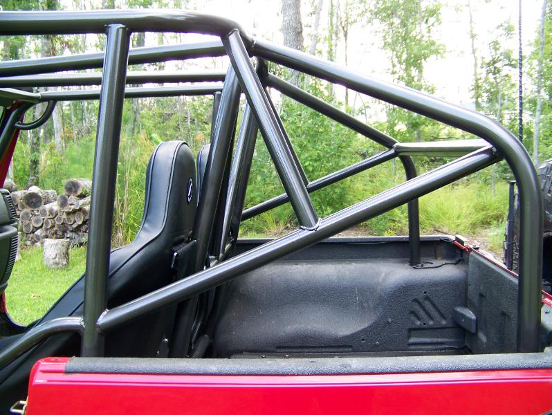 ai38.photobucket.com_albums_e105_jhaney3_Roll_20Cage_RollCage2008057.jpg