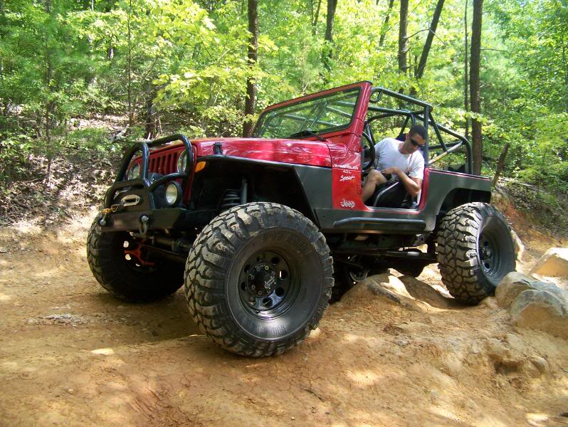 ai38.photobucket.com_albums_e105_jhaney3_URE_202009_Uwharrie2009021.jpg