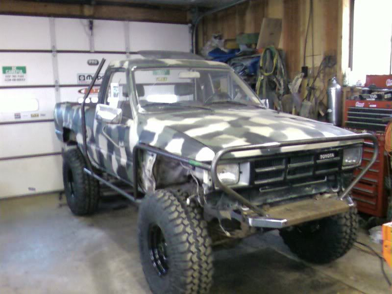 ai38.photobucket.com_albums_e116_sinkinitup_85runner_kkh.jpg