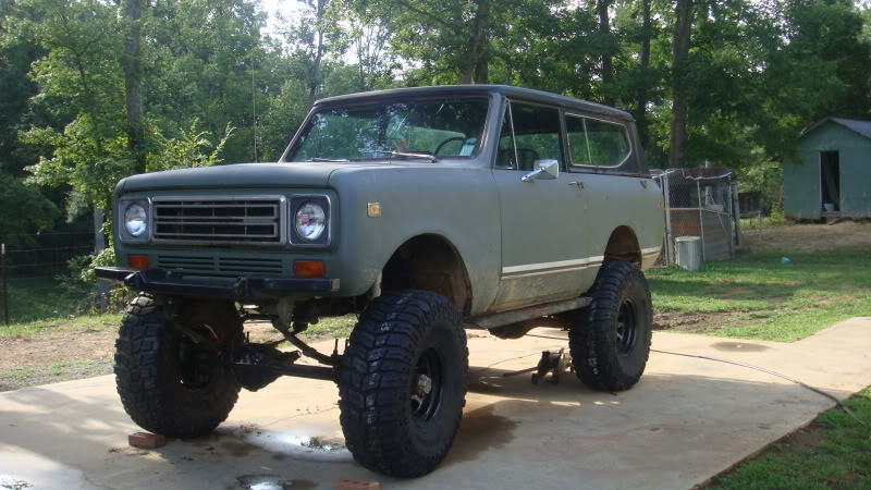 ai38.photobucket.com_albums_e143_redneckjeeper94_afterallmyhardwork.jpg