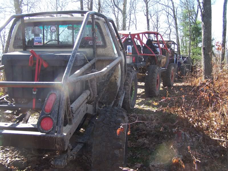 ai404.photobucket.com_albums_pp122_loganstoy2007_mntcity110709003.jpg
