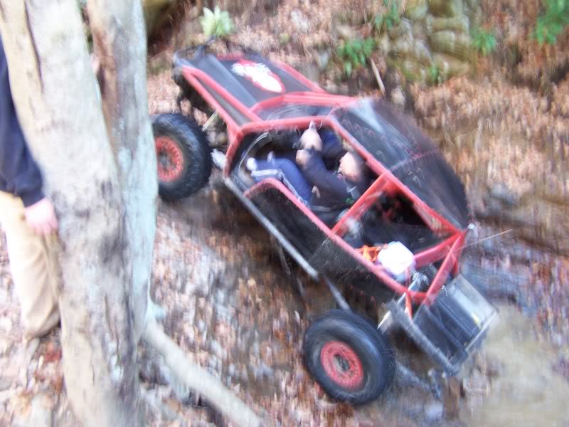 ai404.photobucket.com_albums_pp122_loganstoy2007_mntcity110709011.jpg