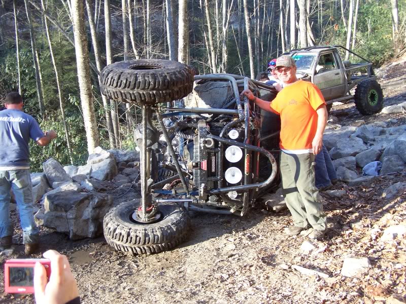 ai404.photobucket.com_albums_pp122_loganstoy2007_mntcity110709042.jpg