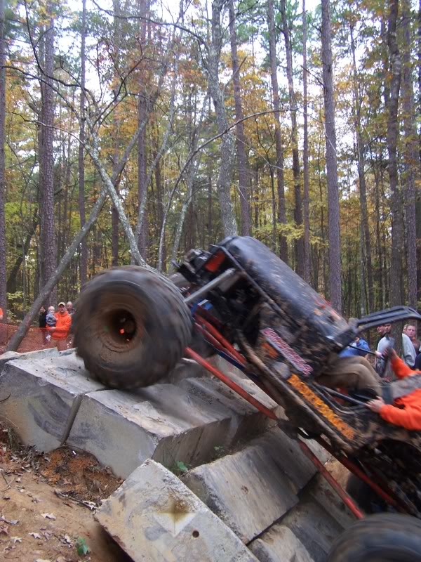 ai404.photobucket.com_albums_pp122_loganstoy2007_TheFarm075.jpg