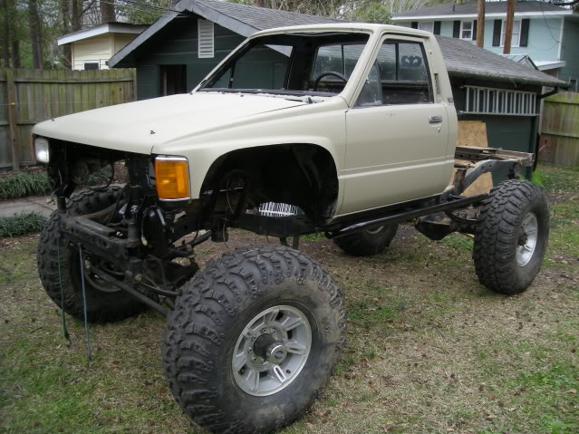 ai406.photobucket.com_albums_pp147_stf0412_truck_20rebuild_DSCN0535.jpg