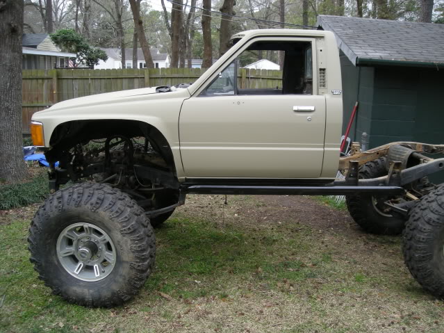 ai406.photobucket.com_albums_pp147_stf0412_truck_20rebuild_DSCN0536.jpg