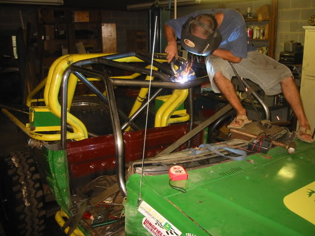 ai44.photobucket.com_albums_f19_gtrobb_IMG_0032_3.jpg