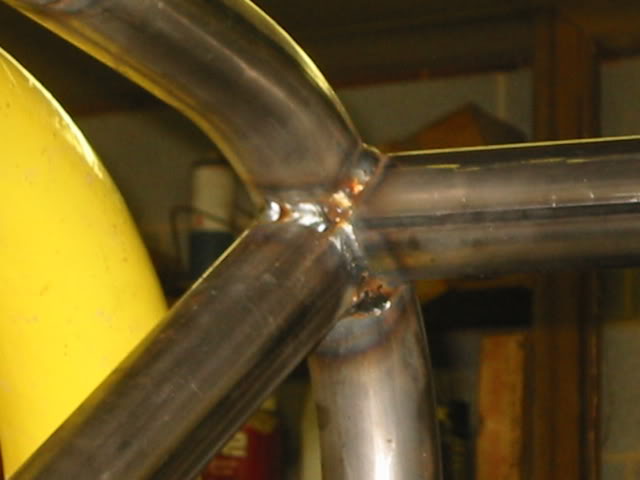 ai44.photobucket.com_albums_f19_gtrobb_IMG_0036_3.jpg