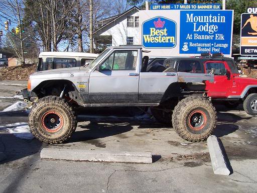 ai452.photobucket.com_albums_qq243_92xj92yota_north_20carolina_100_0308JPG.jpg