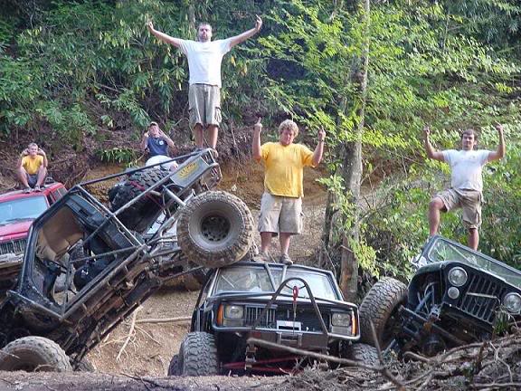 ai452.photobucket.com_albums_qq243_92xj92yota_north_20carolina_bitchesatJPG.jpg