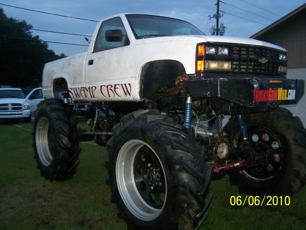 ai452.photobucket.com_albums_qq245_dragin331_truck_100_7763.jpg