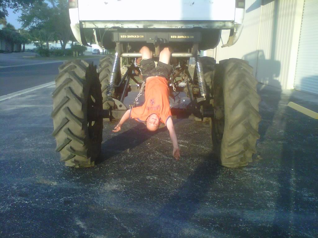 ai452.photobucket.com_albums_qq245_dragin331_truck_IMG00344_20100617_2000.jpg