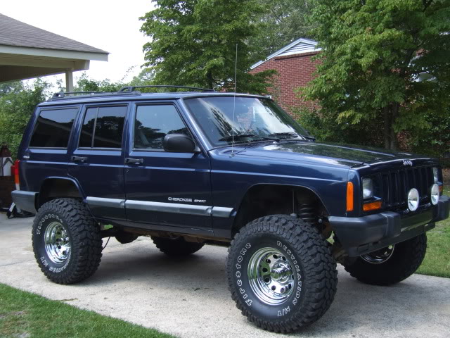 ai48.photobucket.com_albums_f206_mrjcrod_2001_20Jeep_20Cherokee_20Sport_DSCF3594.jpg