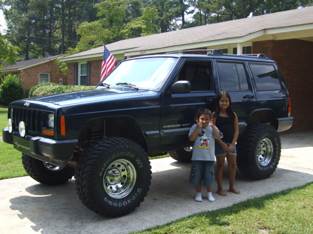 ai48.photobucket.com_albums_f206_mrjcrod_2001_20Jeep_20Cherokee_20Sport_DSCF3601.jpg