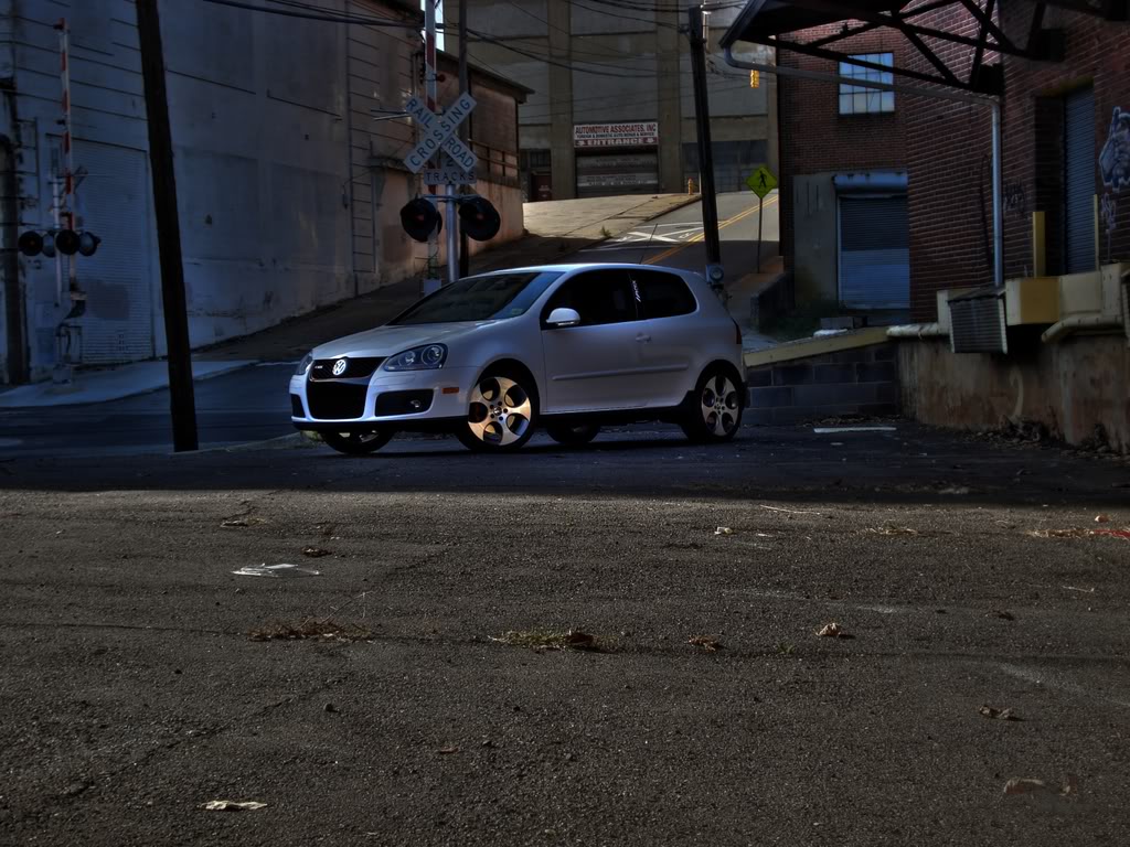 ai5.photobucket.com_albums_y156_exploderpilot_hdr_GTIHDR_1.jpg
