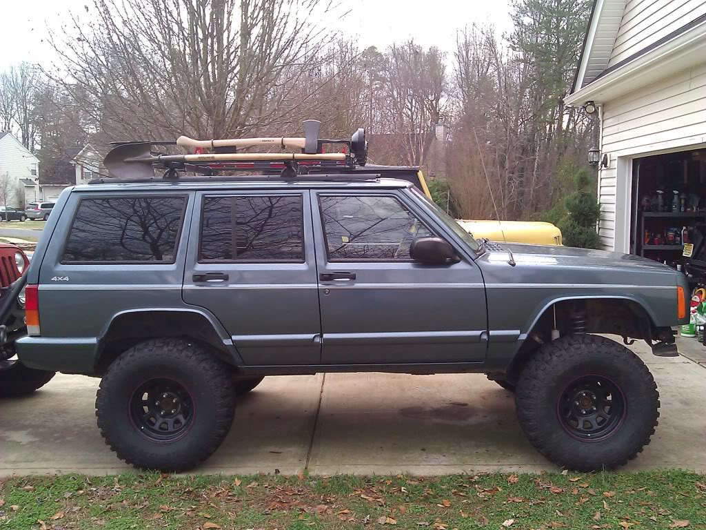 ai5.photobucket.com_albums_y170_OxInYourBox_Jeep_temporary_4.jpg