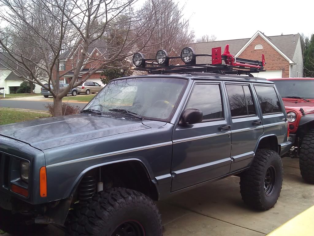 ai5.photobucket.com_albums_y170_OxInYourBox_Jeep_temporary_8.jpg