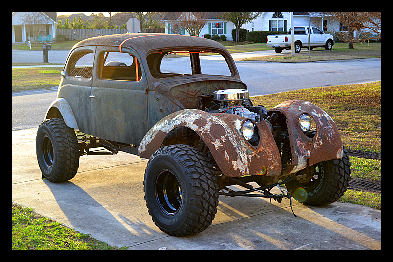 ai5.photobucket.com_albums_y175_entrefal_37_20Ford_20Tudor_Fenders1_zpsuzm6vteu.jpg