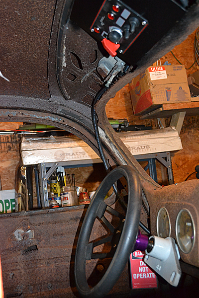 ai5.photobucket.com_albums_y175_entrefal_37_20Ford_20Tudor_Overhead_zpselcnqcgq.jpg