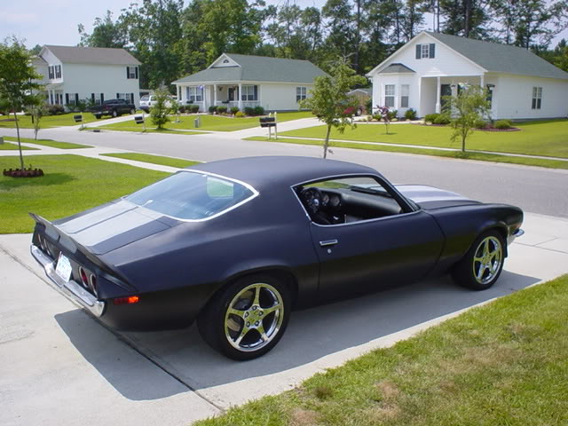 ai5.photobucket.com_albums_y175_entrefal_Camaro_DSC01746.jpg