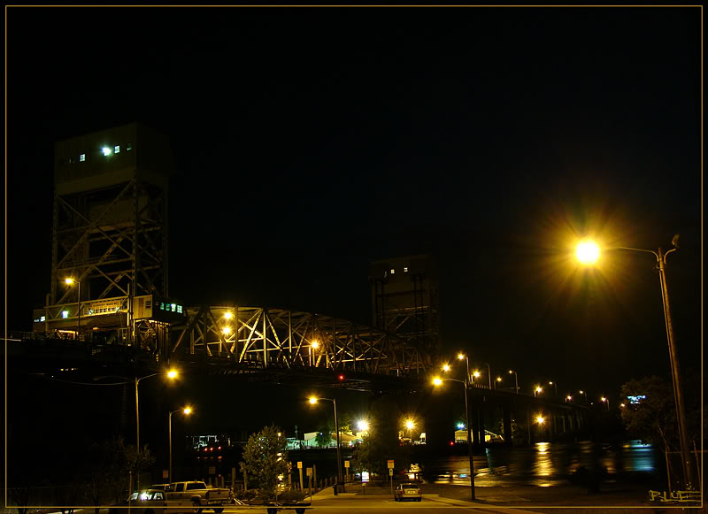 ai5.photobucket.com_albums_y175_entrefal_New_20Camera_Bridgesm.jpg
