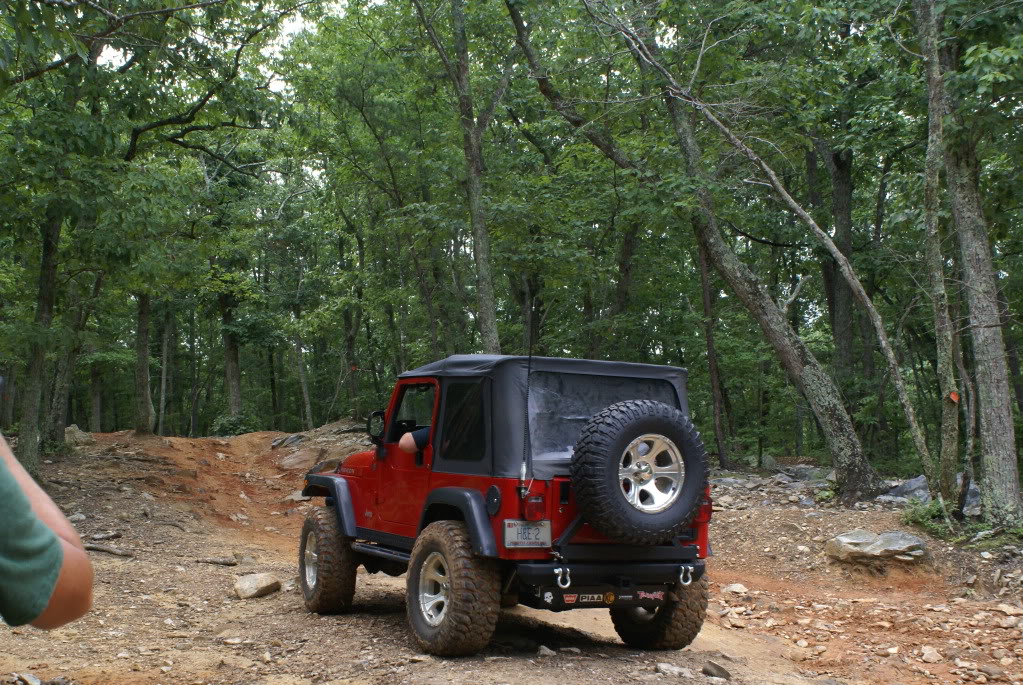 ai51.photobucket.com_albums_f389_teamhinson_Uwharrie_207_18_2010_060_1.jpg