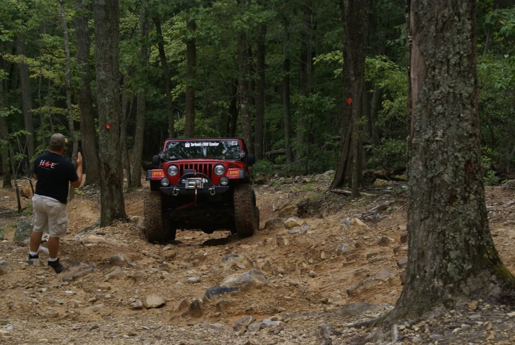 ai51.photobucket.com_albums_f389_teamhinson_Uwharrie_207_18_2010_071.jpg