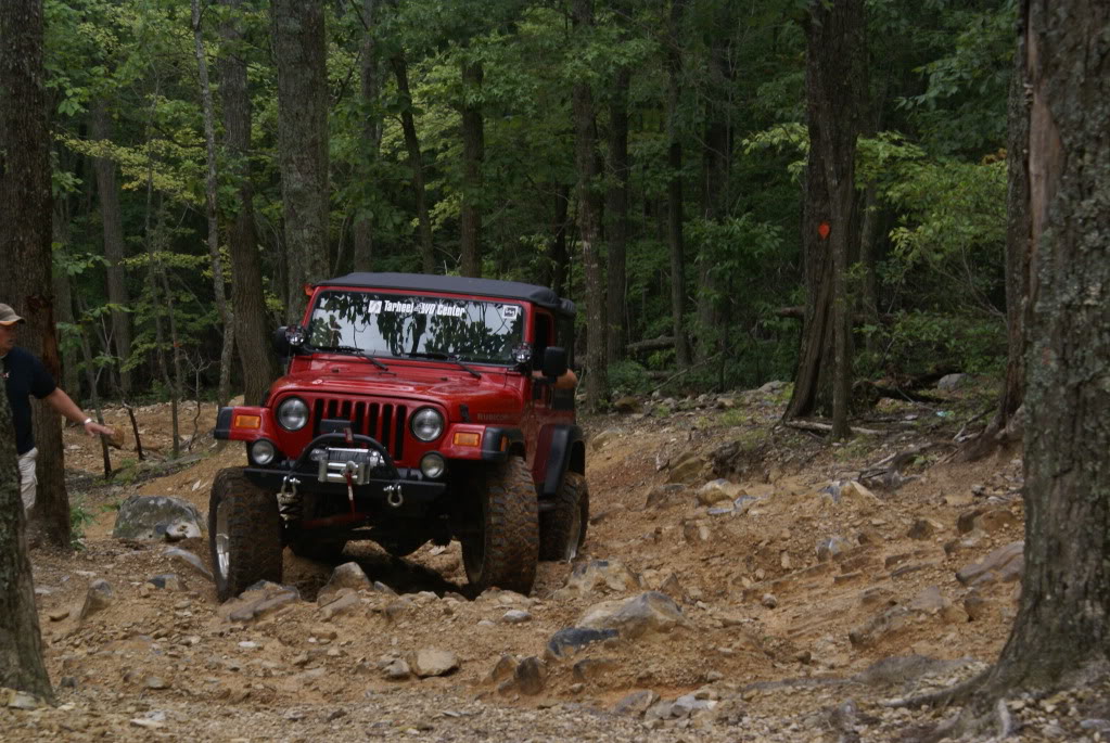 ai51.photobucket.com_albums_f389_teamhinson_Uwharrie_207_18_2010_073.jpg