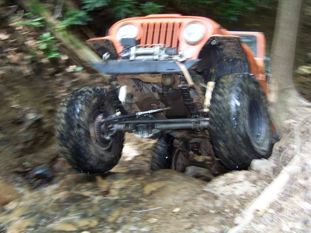 ai542.photobucket.com_albums_gg401_uglyjeepoffroad_Jam08079.jpg