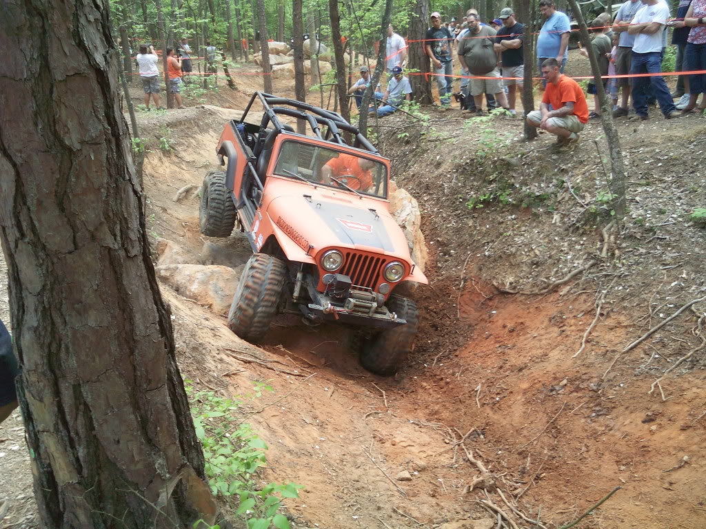 ai542.photobucket.com_albums_gg401_uglyjeepoffroad_kdk_0225.jpg