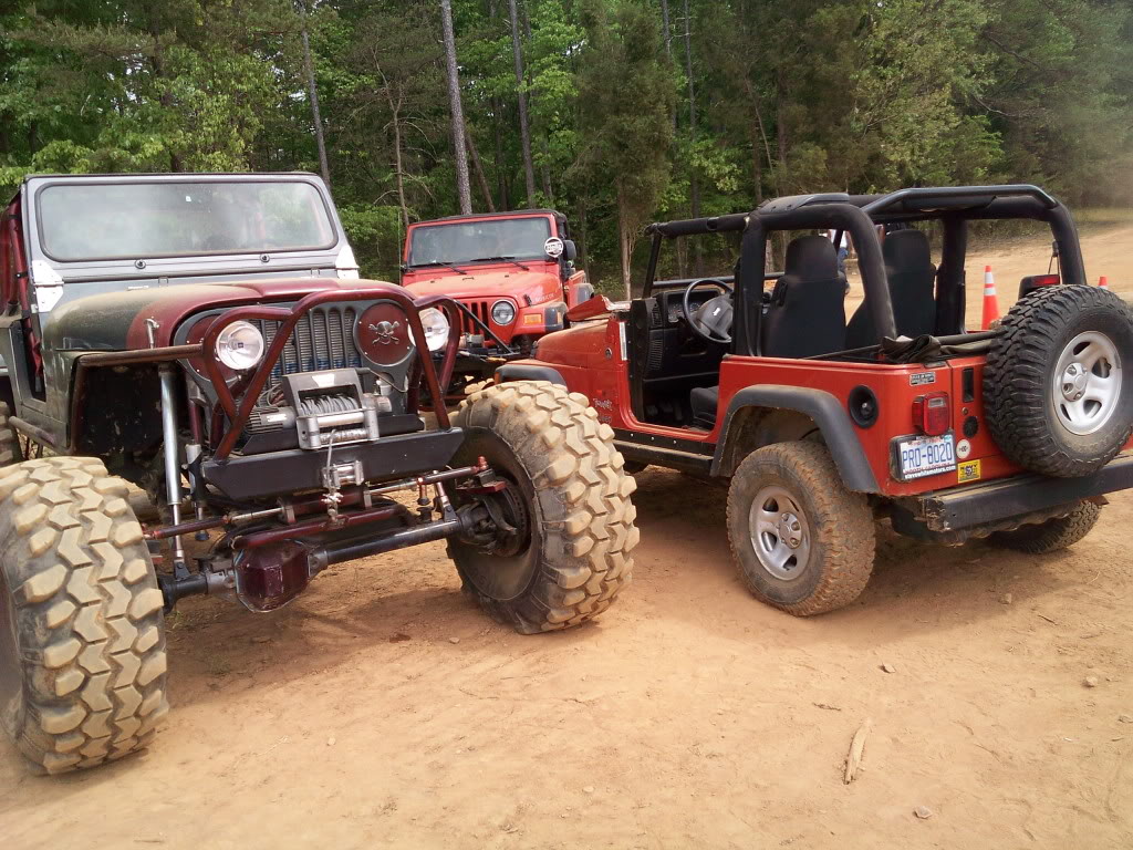 ai542.photobucket.com_albums_gg401_uglyjeepoffroad_kdk_0238.jpg