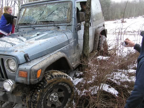 ai55.photobucket.com_albums_g155_zac_squatch_22.jpg