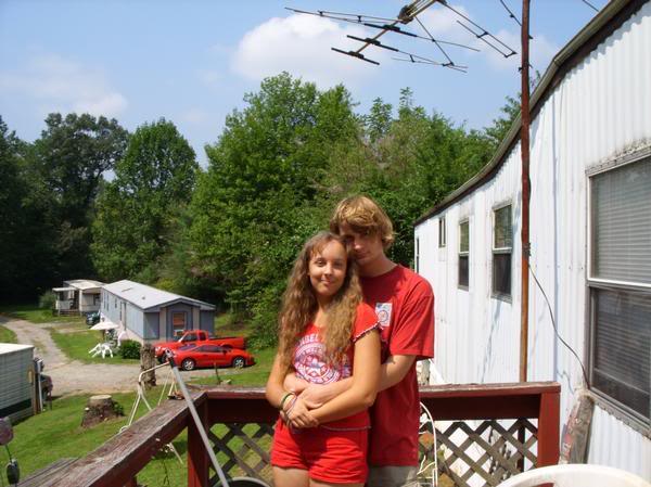 ai55.photobucket.com_albums_g155_zac_squatch_hahahhahahah.jpg