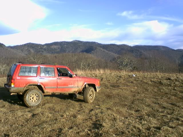 ai55.photobucket.com_albums_g155_zac_squatch_numero7.jpg